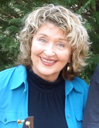 Lois Hornbostel will be part of the faculty at Folk College 2016