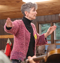 Judy Minot will be part of the faculty at Folk College 2016