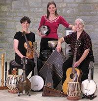 Simple Gifts will be the musical hosts at Folk College 2016